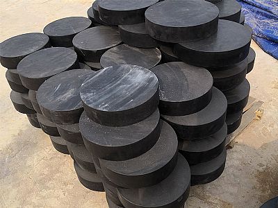 围场县板式橡胶支座由若干层橡胶片与薄钢板经加压硫化